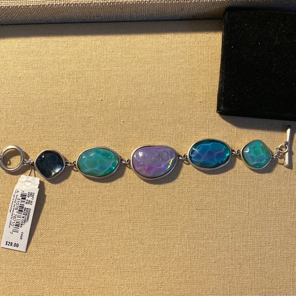 NWT Karma Bella silver and opal like stones